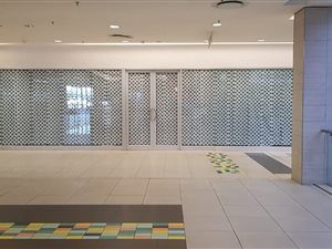 698 m² Retail Space in Highlands North