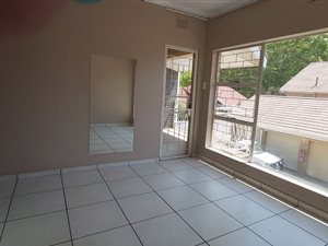 3 Bed Townhouse in Three Rivers