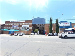 14500 m² Industrial space in Robertsham
