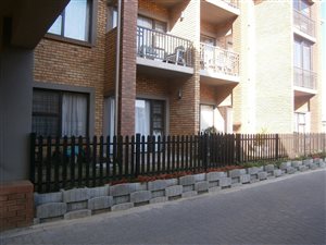1 Bed Apartment in Brentwood Park