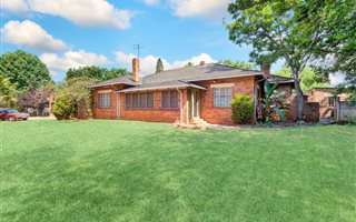 4 Bedroom House in East Geduld