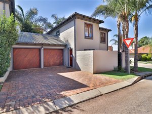 3 Bed Townhouse in Centurion Golf Estate