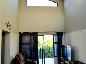 2 Bed Apartment in Honeydew Manor
