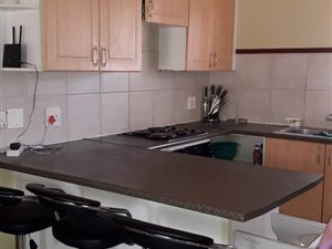2 Bed Townhouse in Die Hoewes