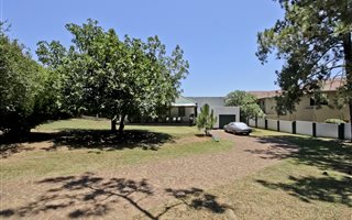 3 Bedroom House in Thornhill Estate