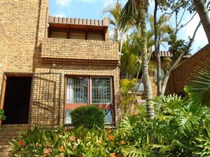 4 Bed Duet in Groenkloof