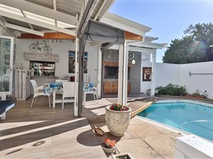 3 Bed Apartment in Mossel Bay Central