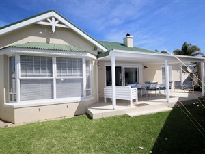 3 Bed House in River Club