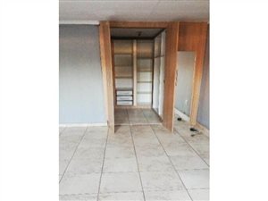 4 Bed House in Katlehong