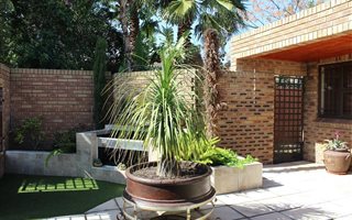 3 Bedroom House in De Oude Spruit