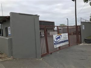 2000 m² Industrial space in Jacobs