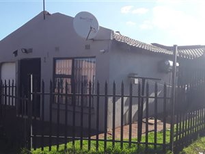 2 Bed House in Vosloorus South