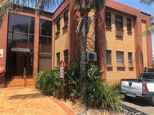 114 m² Commercial space in Allens Nek