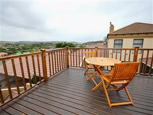 4 Bed House in Hartenbos Heuwels