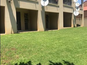 1 Bed Cluster in Hazeldean (Silverlakes Surroundings)