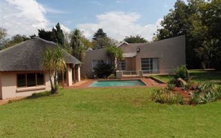 4 Bedroom House in Larrendale