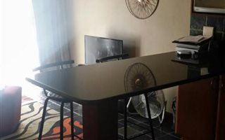 2 Bedroom Apartment in Halfway House