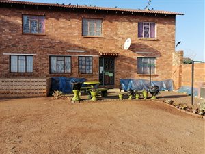 7 Bed Apartment in Lenasia