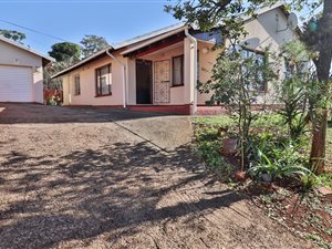 3 Bed House in Vanrova Gardens