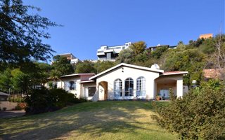 3 Bedroom House in Quellerina