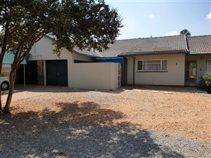 3 Bed House in Flimieda
