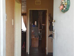 2 Bedroom Apartment in Hamberg