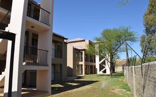 1 Bedroom Apartment in Van Der Hoff Park