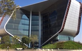 1735 m² Commercial space in Waterfall Estate