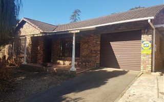 3 Bedroom House in Lincoln Meade