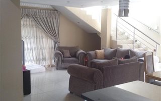 4 Bedroom House in Diepkloof