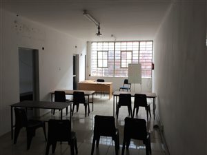 150 m² Commercial space in Jacobs