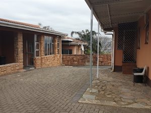 3 Bed House in Bluff