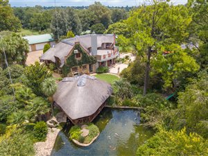 8566 m² Farm in Glen Austin
