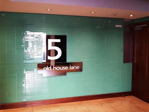2 Bed Apartment in Melrose Arch