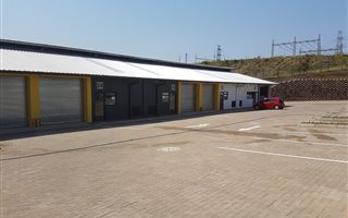 168 m² Commercial space in Cornubia