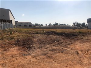 3992 m² Land available in Chloorkop