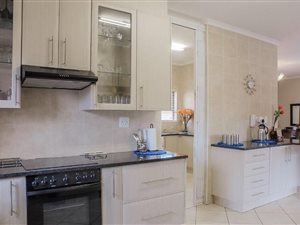 3 Bed House in Newmarket Park