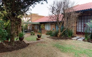 4 Bedroom House in Erasmuskloof