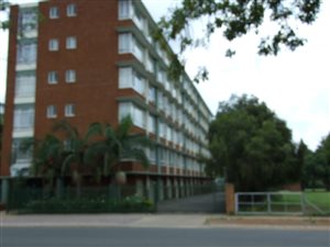 1.5 Bed Flat in Rietfontein
