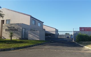 2 Bedroom Apartment in Brackenfell Central
