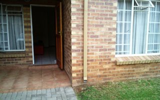 2 Bedroom Apartment in Comet