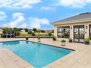 2 Bed Apartment in Summerset