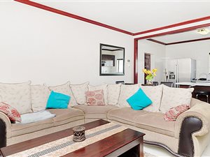 2 Bed Apartment in Summerset