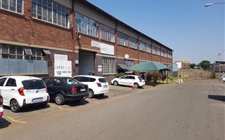 5100 m² Industrial space in Booysens Reserve