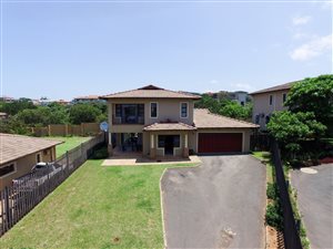 4 Bed House in Sheffield Beach