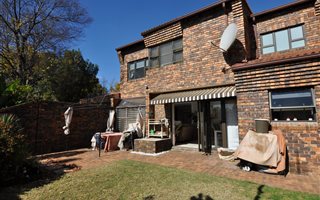 4 Bedroom House in Lonehill