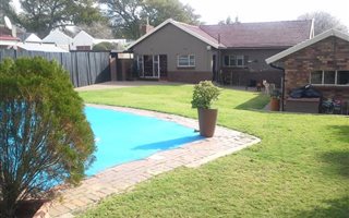 3 Bedroom House in Blairgowrie