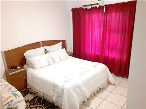 2 Bed Apartment in Richards Bay Central