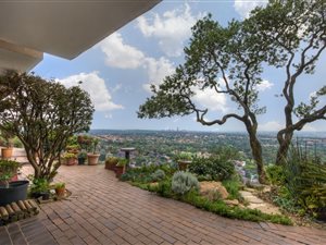 3 Bed Apartment in Linksfield Ridge