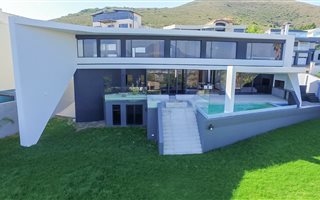 3 Bedroom House in Plattekloof